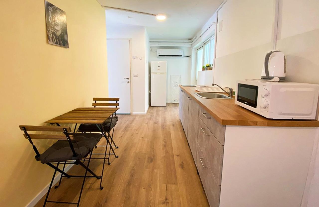 Lev Florentin Apartments 텔아비브 외부 사진