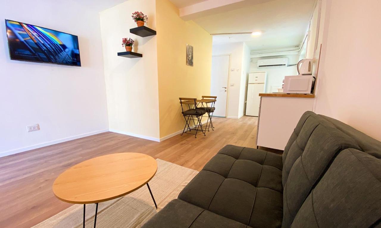 Lev Florentin Apartments 텔아비브 외부 사진